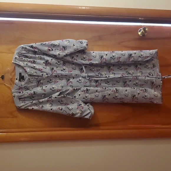 Dress - Picture 4 of 4